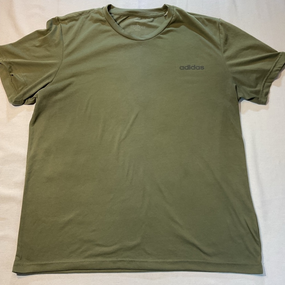 Adidas Olive Army Green Mens T-Shirt Size L Casual Plain T Minimalist